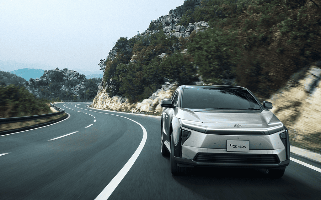 電動車(EV)とは？BEV・HEV・PHEV・FCEVの違いとトヨタが4種類を展開 